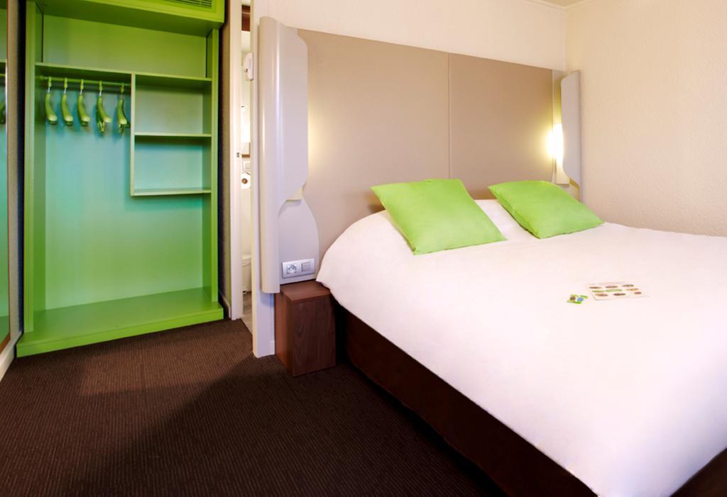 Campanile Lens Hotel Eksteriør billede