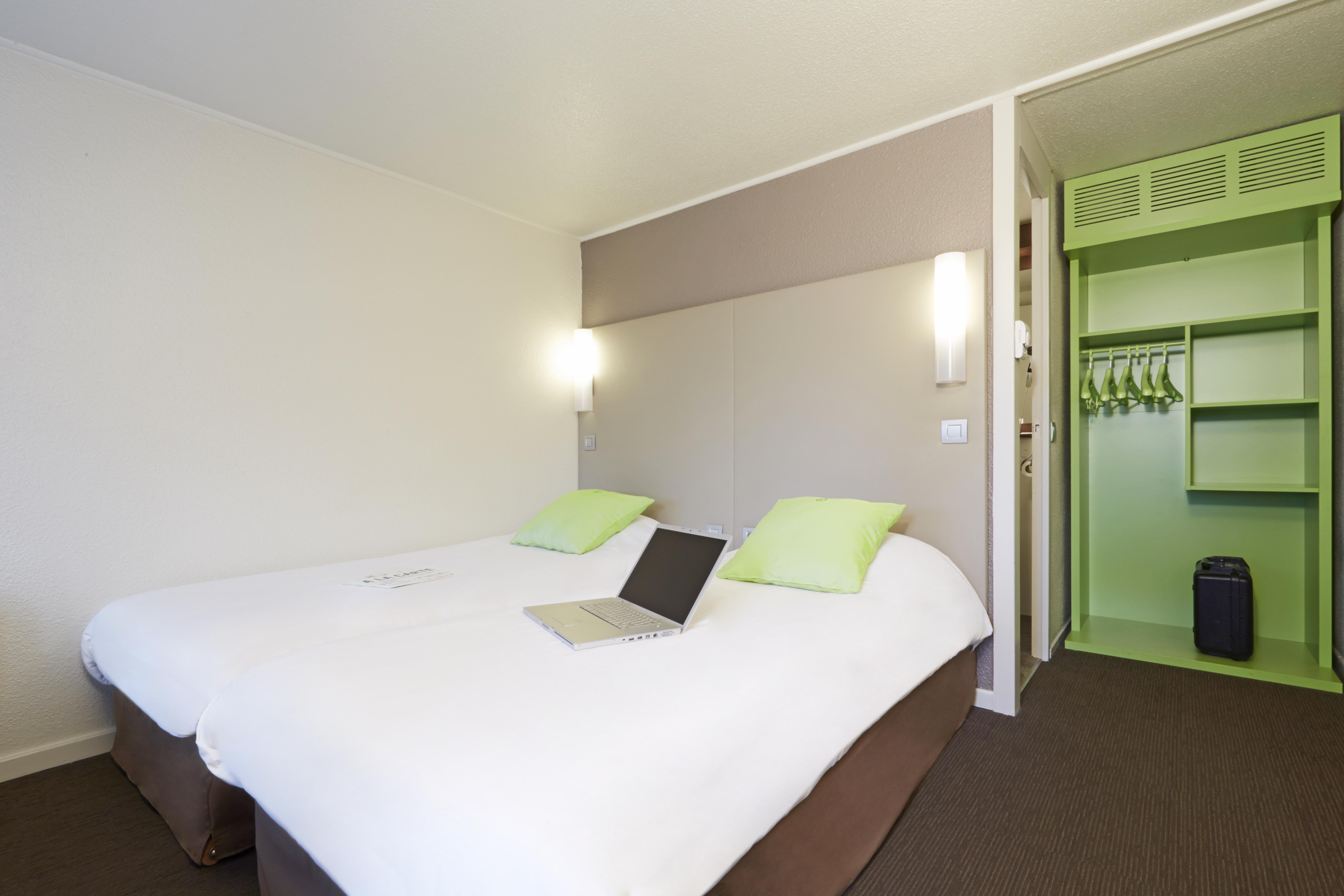 Campanile Lens Hotel Eksteriør billede